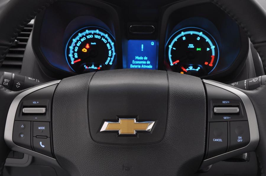  Chevrolet S10 4x4 Double Cab 2012 года  (фото 6 из 17)